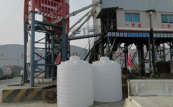 临潭立式运输桶交付案例｜全新PE材质 · 多行业适配 · 批量稳定供应